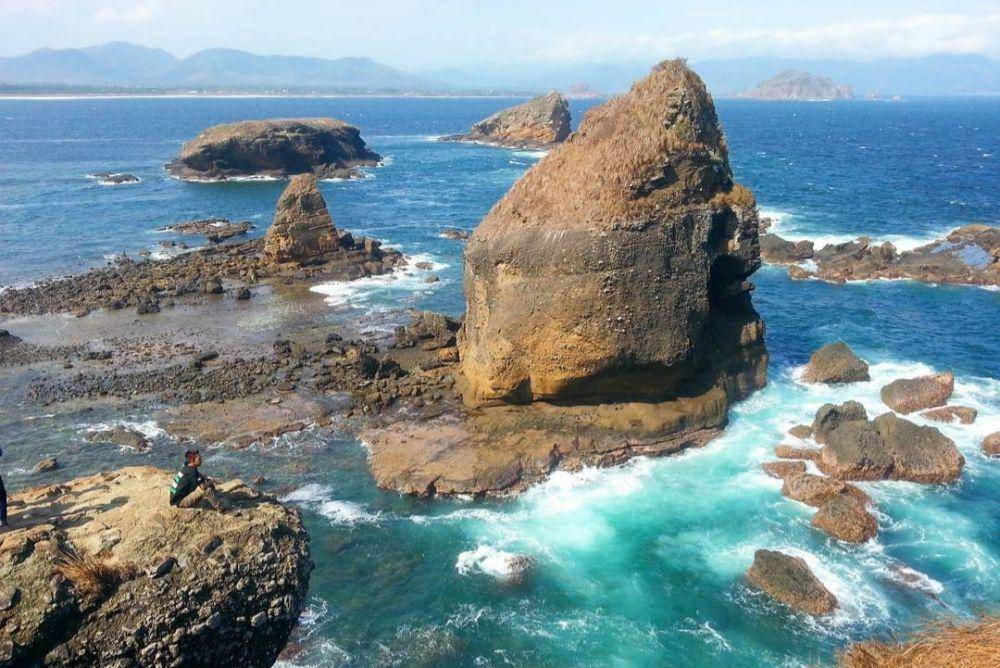 Pantai Tanjung Papuma (instagram.com/imron.rosydi)