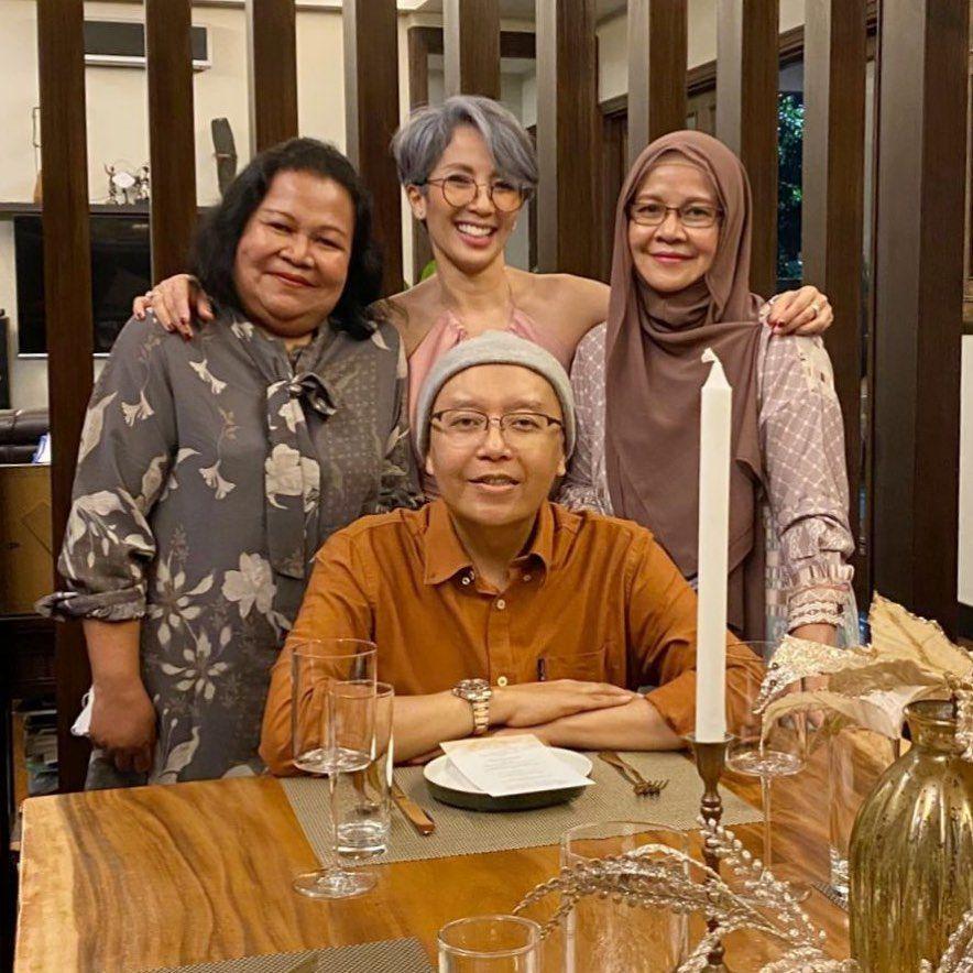 potret Ari Lasso bersama keluarga (instagram.com/vitta_dessy)