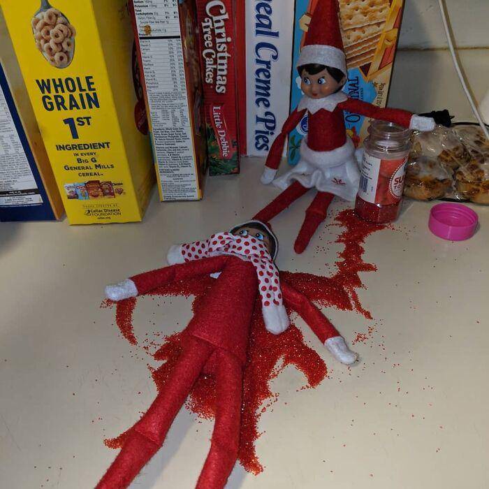 potret kreasi lucu boneka elf oleh anak-anak (instagram.com/pixiee83)