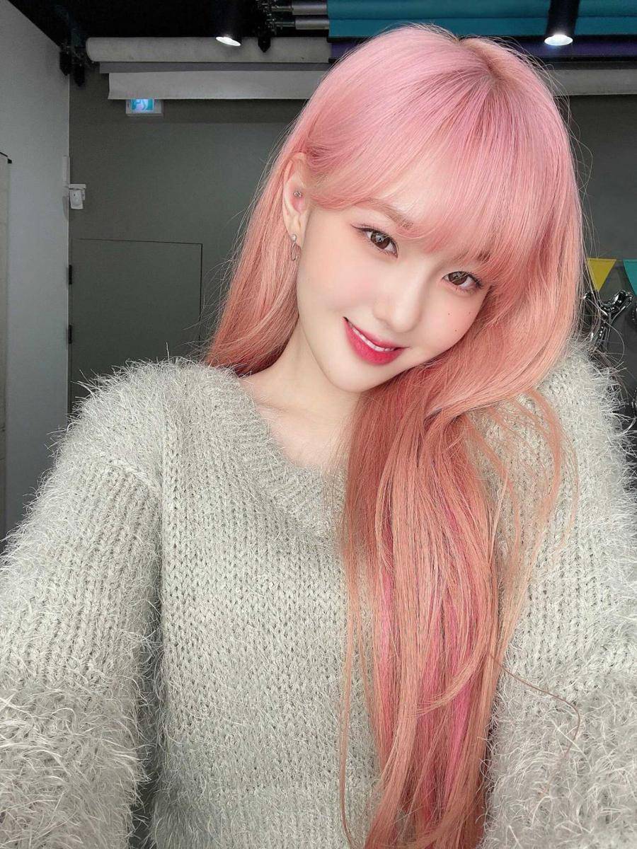 Kim Chae Hyun Kep1er (twitter.com/official_kep1er)