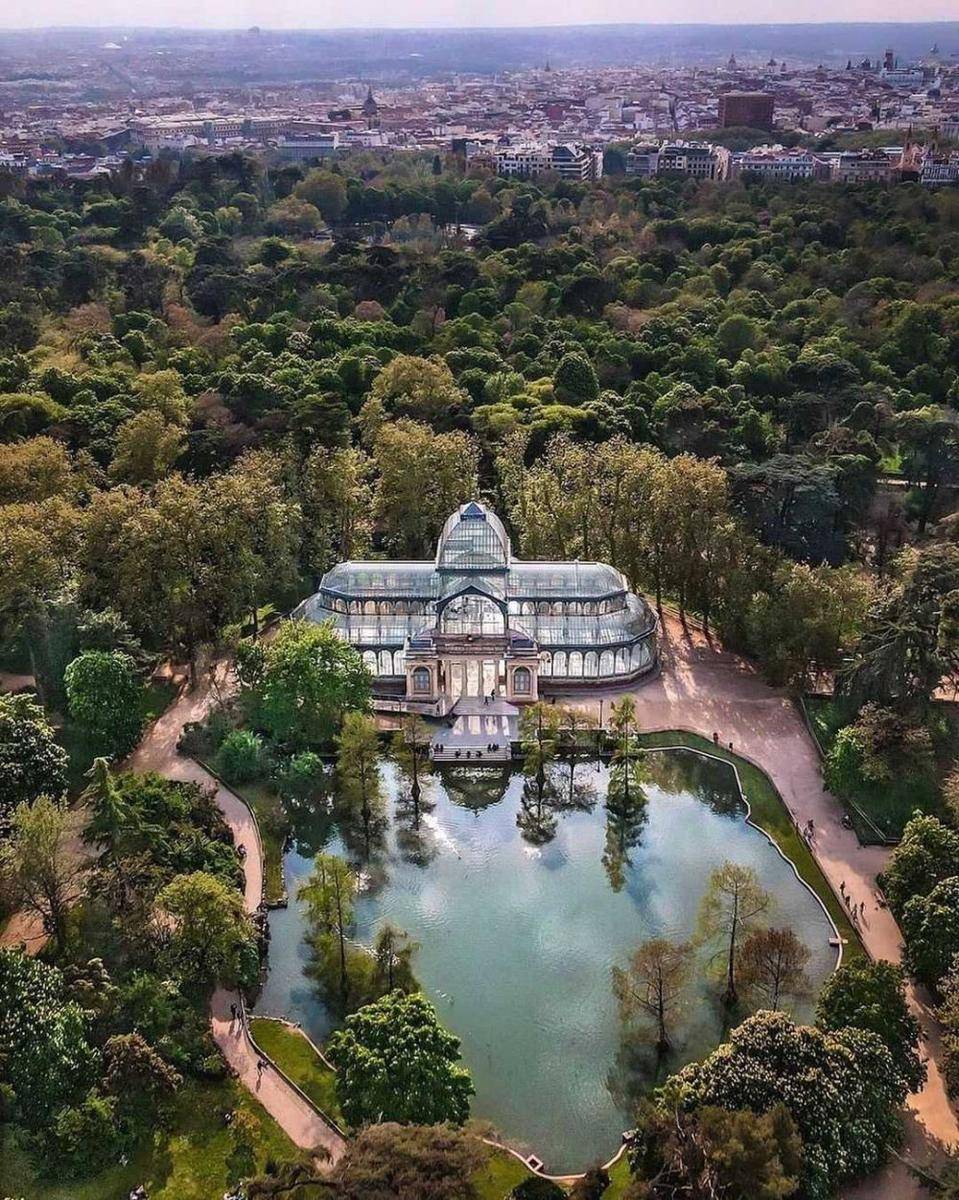 Palacio de Cristal (instagram.com/world_walkerz)