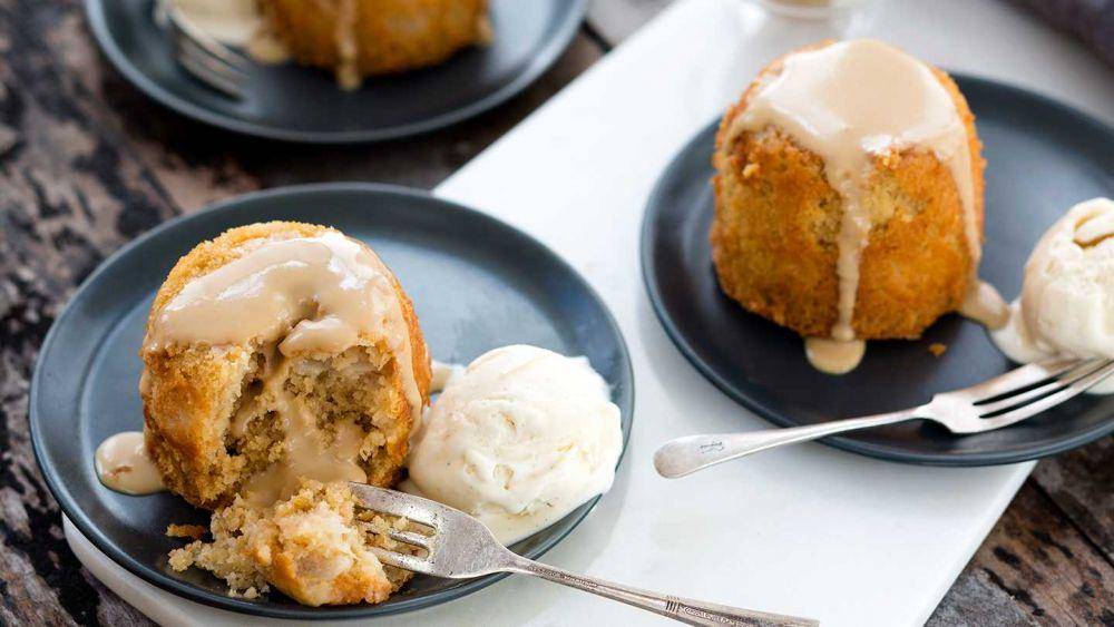 ilustrasi kudapan Pear and ginger pudding (nzherald.co.nz)