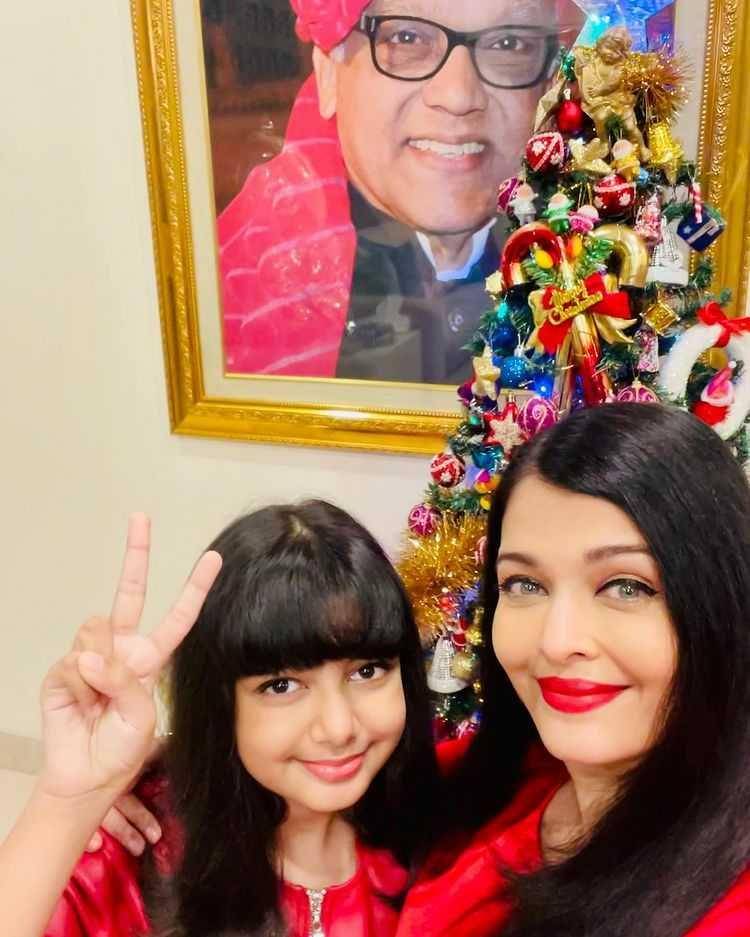 Aishwarya Rai (instagram.com/aishwaryaraibachchan_arb)