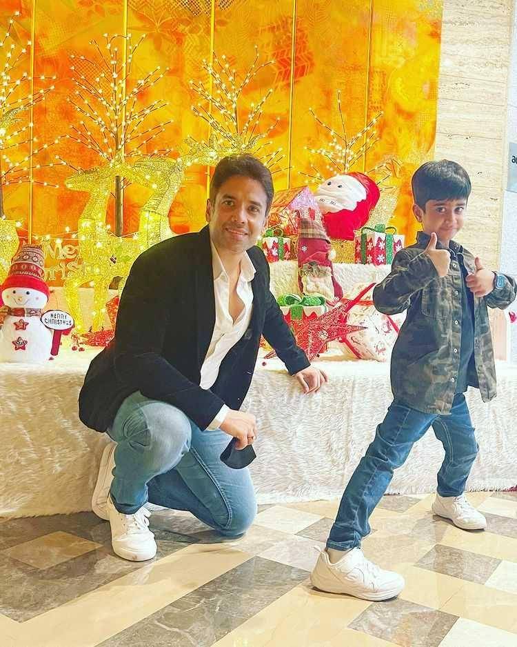 Tusshar Kapoor dan anaknya (instagram.com/tusshark89)