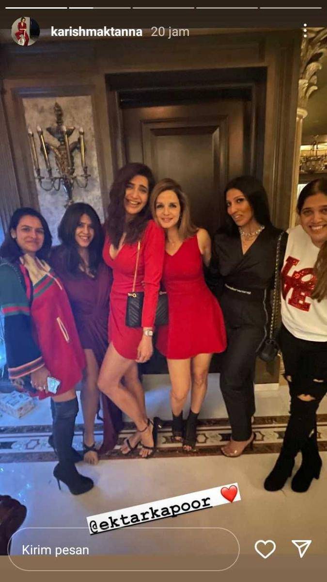 Karishma Tanna dan sahabat (instagram.com/karishmaktanna)