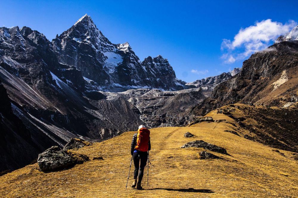 Nepal Mount Everest (pixabay.com/nepalidevu)