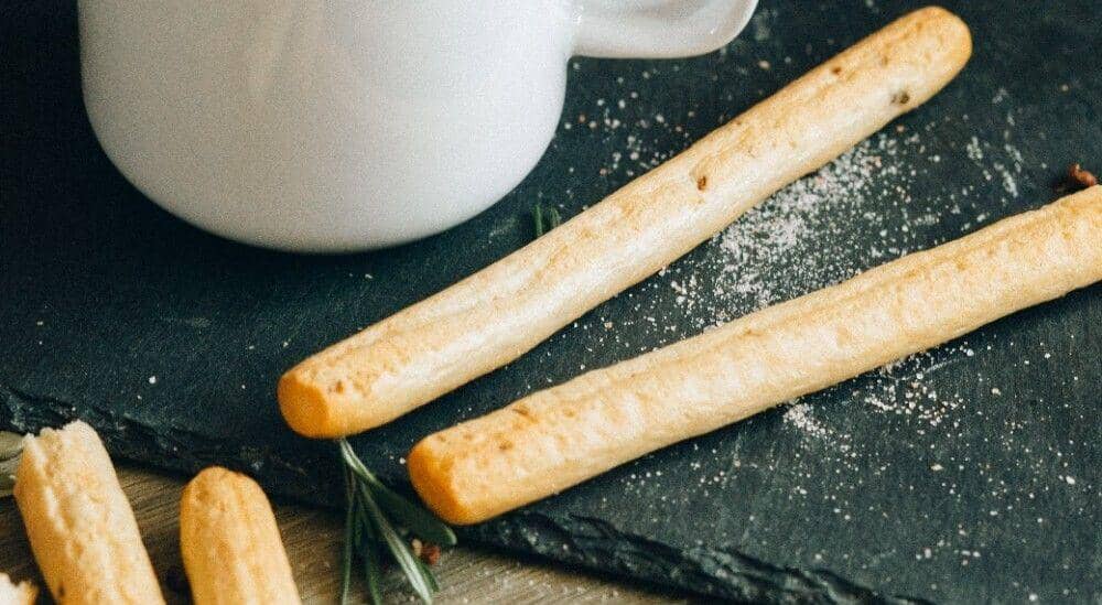 ilustrasi gorgonzola cheese straws (pexels.com/Nataliya Vaitkevich)
