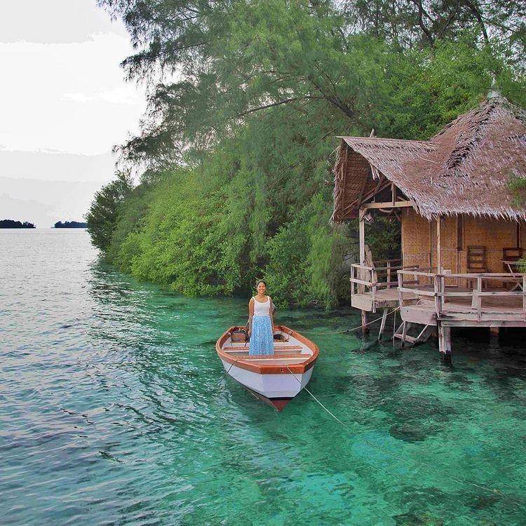 Pulau Macan (Instagram.com/loadingmiles)
