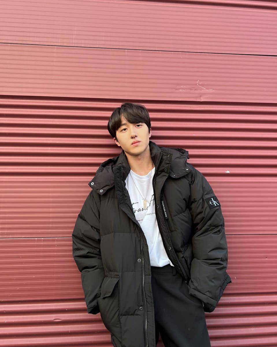 Kang Chan Hee (instagram.com/c_chani_i)