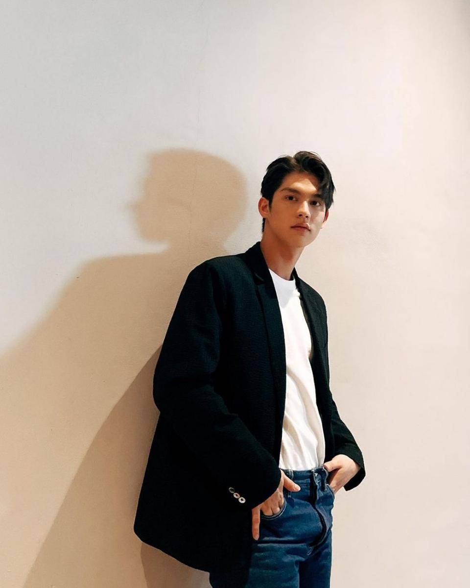 Bright Vachirawit (instagram.com/bbrightvc)