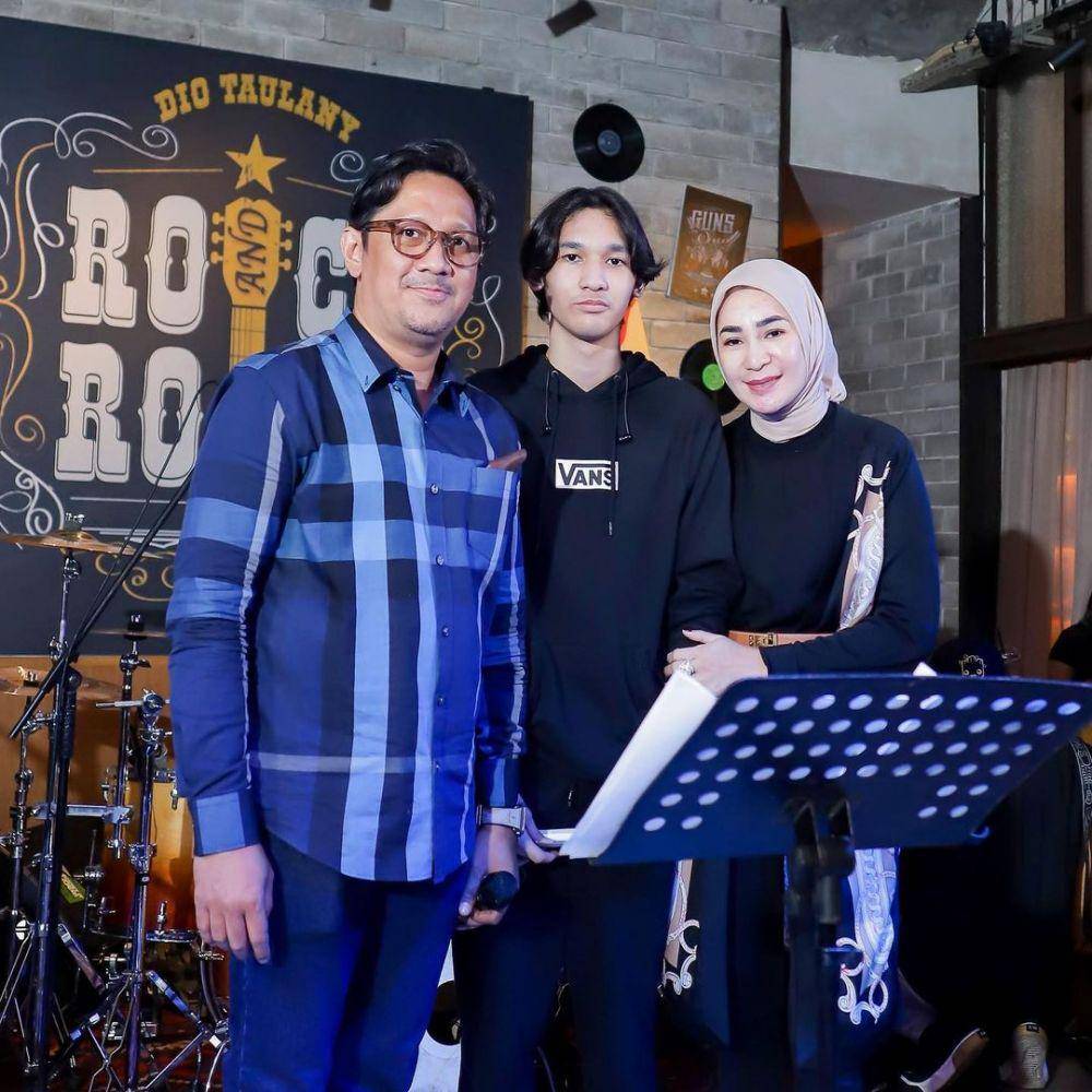 keluarga Andre Taulany (instagram.com/andreastaulany)