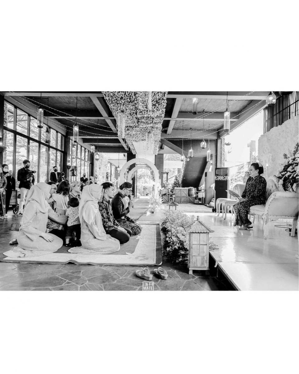 Ngunduh mantu Lutfi Agizal. (Instagram.com/intimatephotoproject)