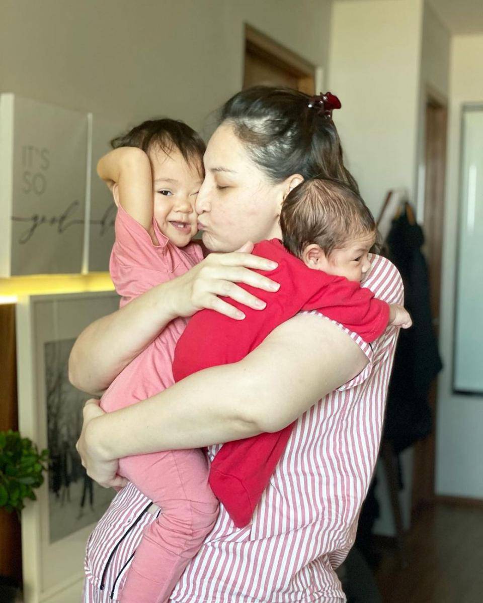 potret Numa dan baby Balint (instagram.com/monaratuliu)