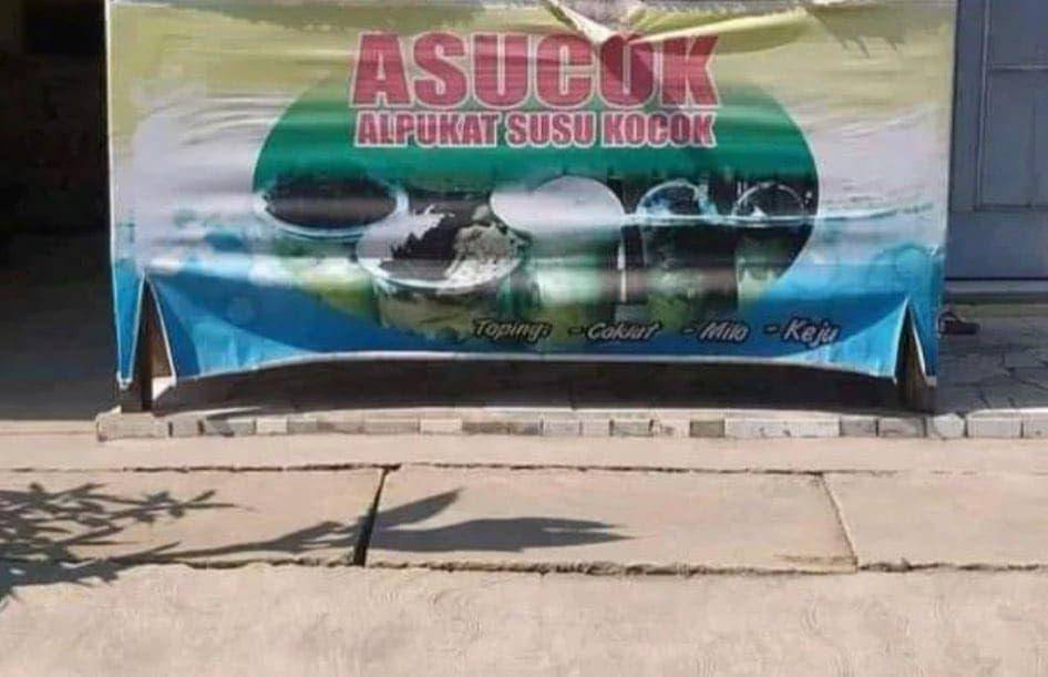nama dagangan yang kocak (instagram.com/humorsantuy)