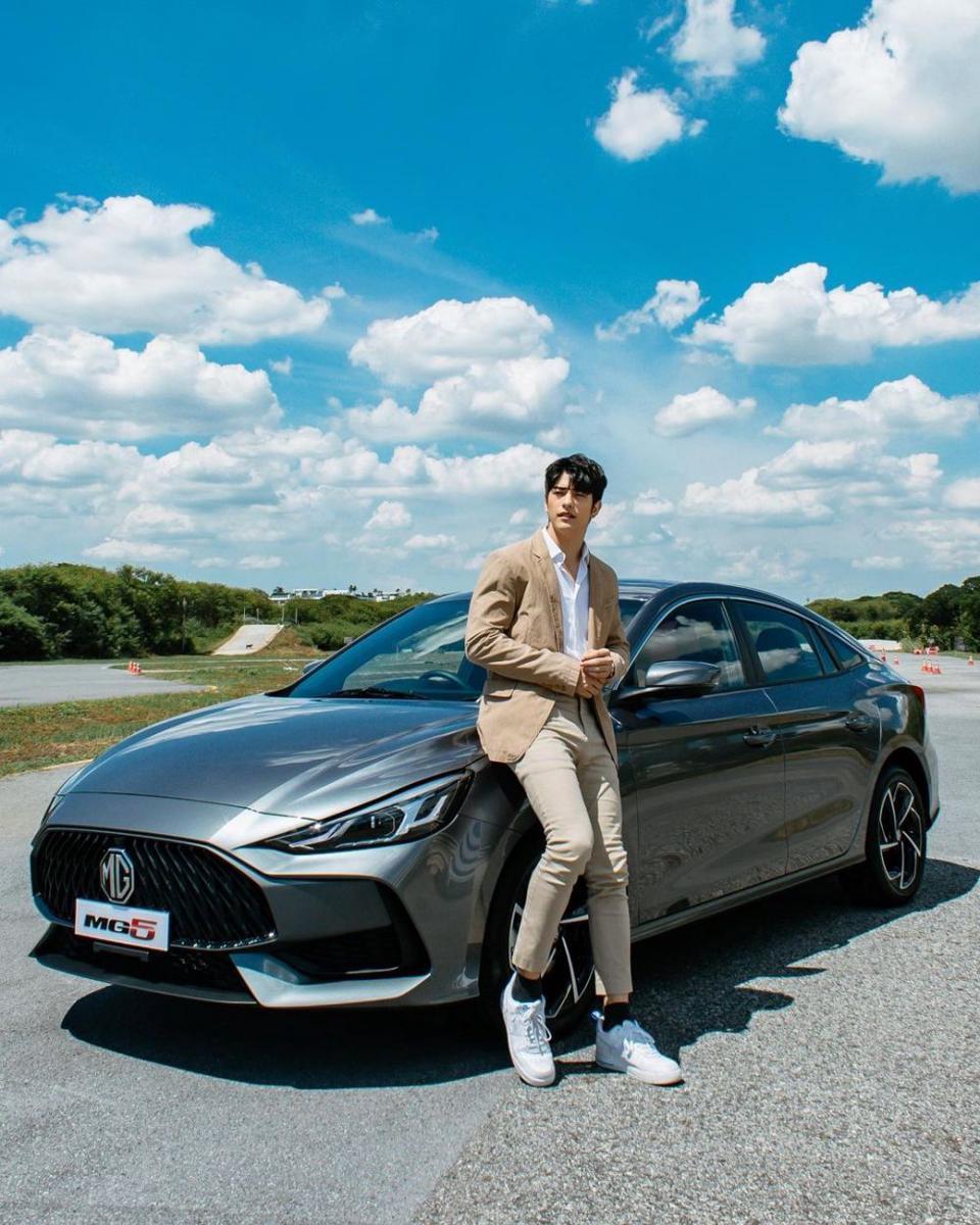 Luke Ishikawa (Instagram.com/lukevoyage)