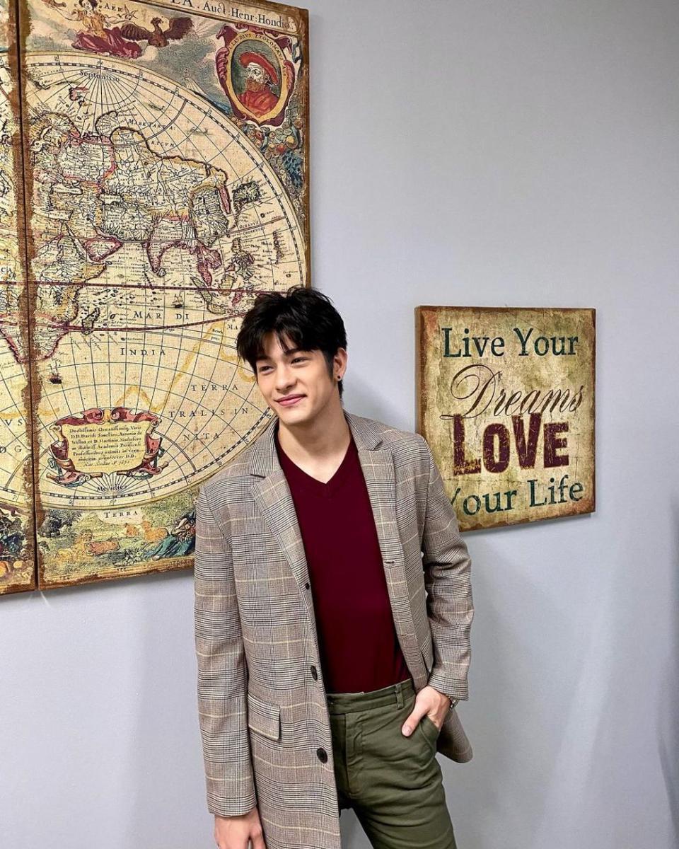 Luke Ishikawa (Instagram.com/lukevoyage)