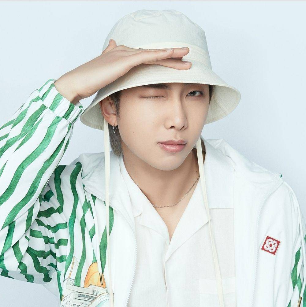 RM BTS (instagram.com/bts.bighitofficial)