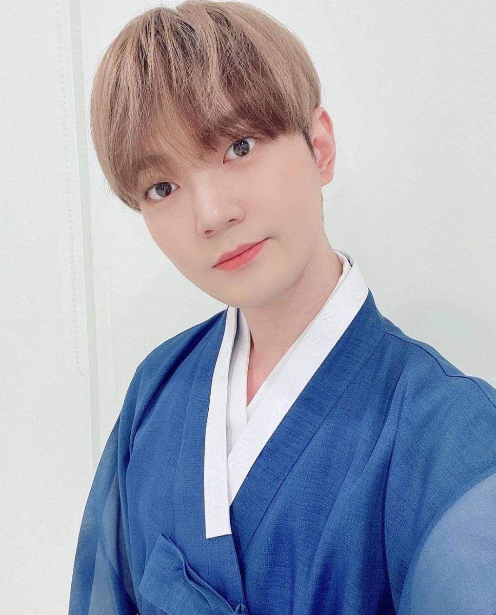 Bitto UP10TION (instagram.com/u10t_official)