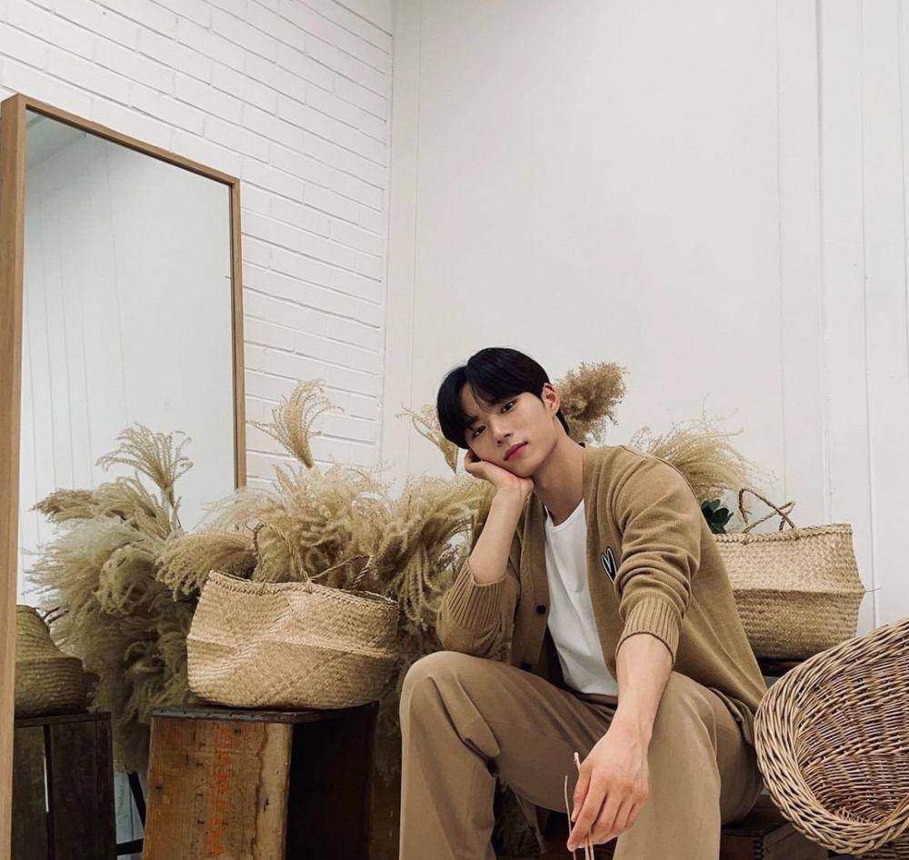 Jun Seo WEi (instagram.com/__k_junseo)