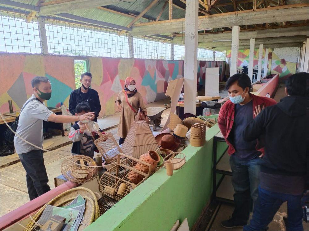 Abdimas Telkom University Siap Wujudkan Selaawi Jadi Kota Bambu