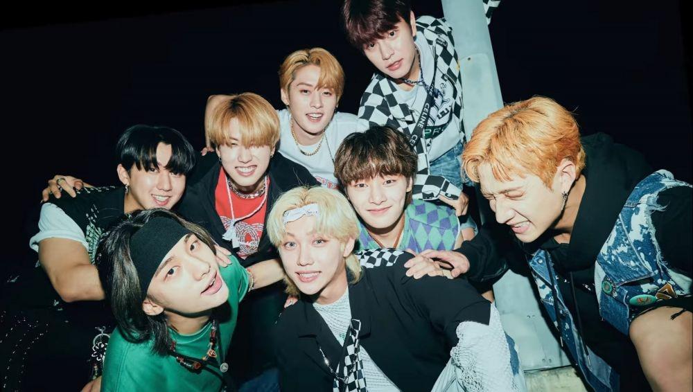 [QUIZ] Pilih Rencana Malam Tahun Barumu dan Lihat, Siapa Member Stray Kids yang Sudah Nungguin Kamu!