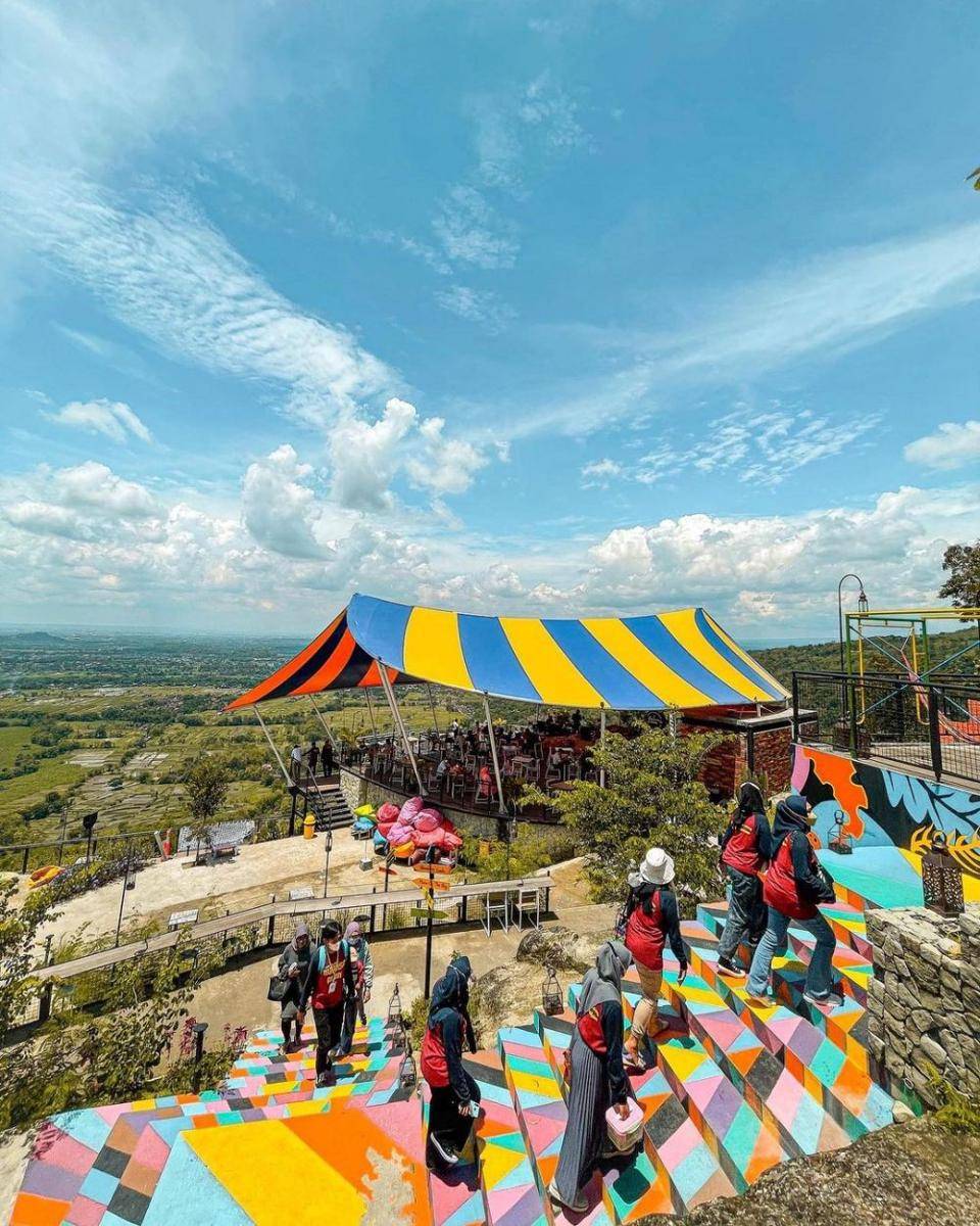 Obelix Hills (instagram.com/tumbarmerica)