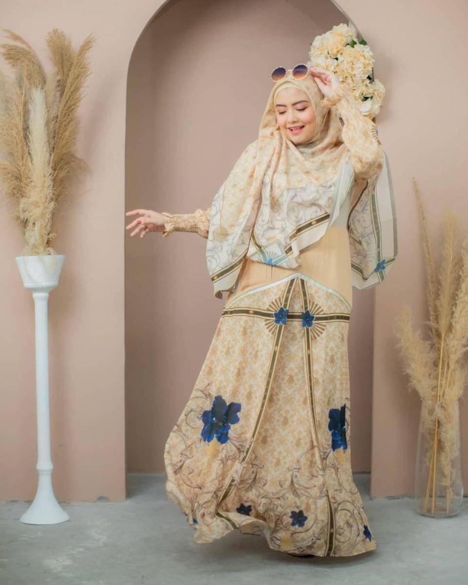 Tika Ramlan (instagram.com/tika_ramlan)