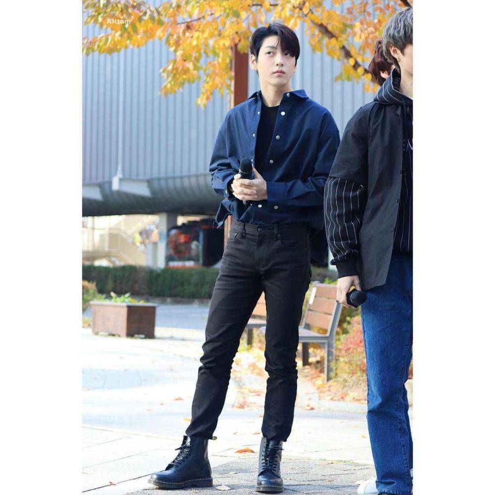 outfit Soobin TXT (instagram.com/txtoutfitstyle)