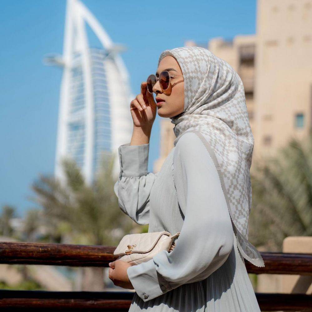 Rekomendasi hijab motif. (instagram.com/heaven_lights)