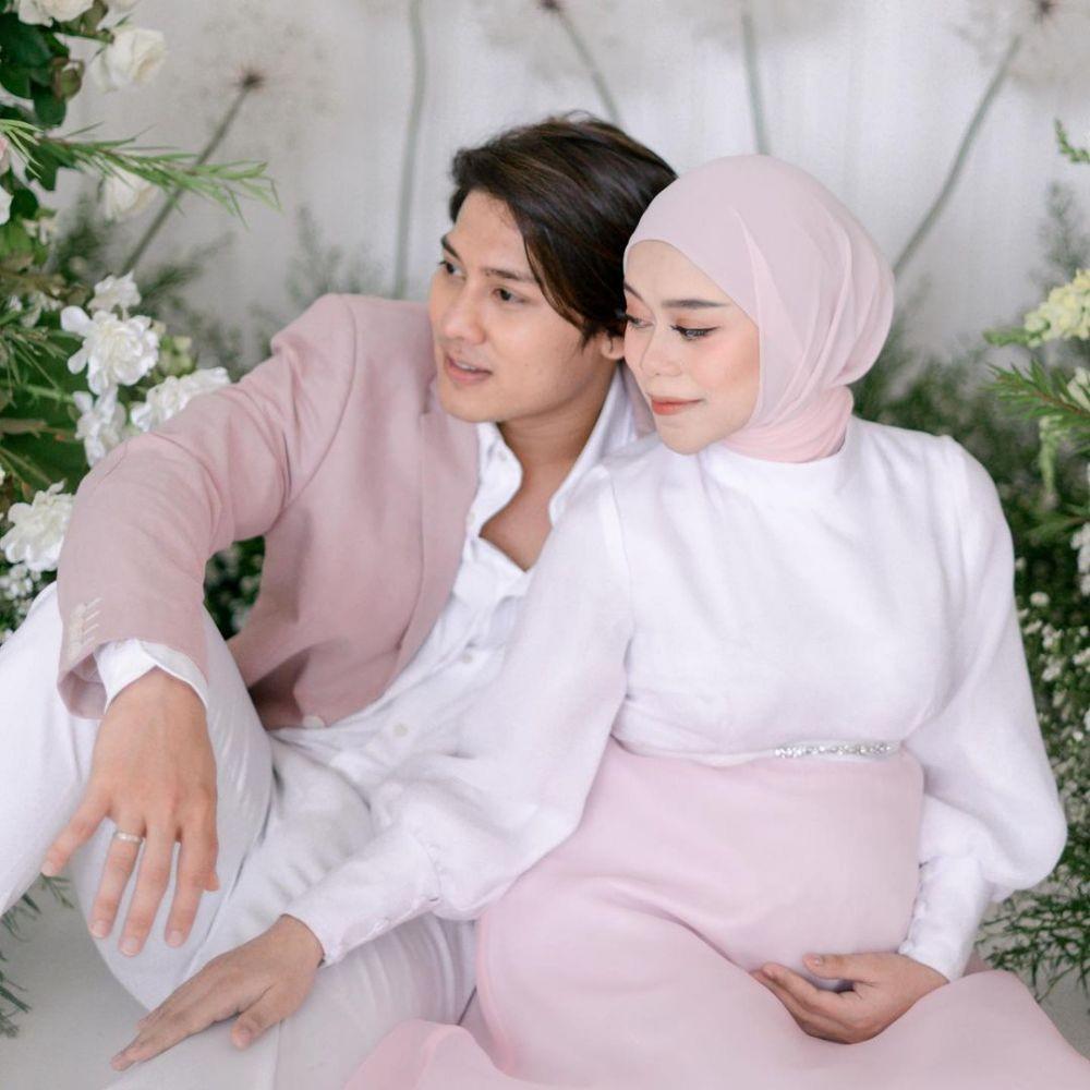 10 Kemesraan Lesti Kejora dan Rizky Billar Sebelum Diterpa Isu KDRT