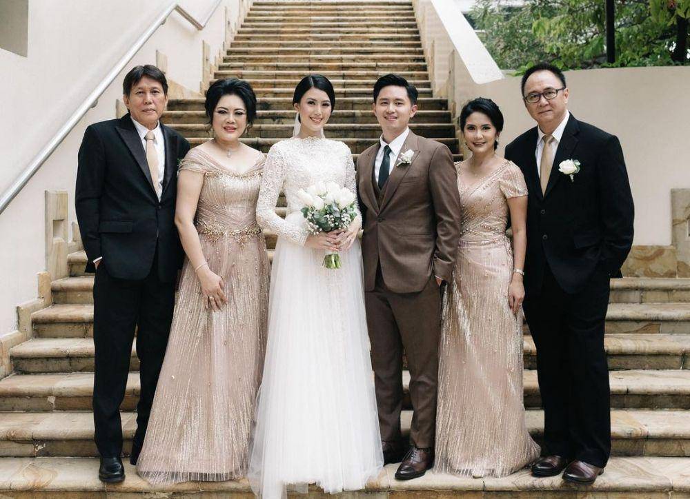 Former Beauty Queen Indonesia yang Menikah di Sepanjang Tahun 2021 (Instagram.com/natshamannuela)