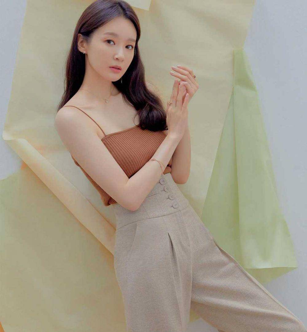 Minkyung Davichi (instagram.com/iammingki)