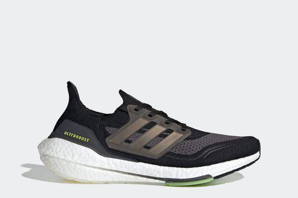 Adidas Ultraboost 21 (adidas.co.id)