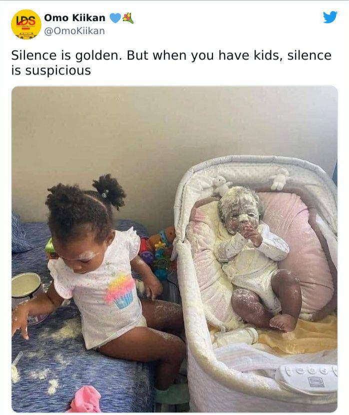 momen lucu teledor mengasuh anak (twitter.com/OmoKiikan)