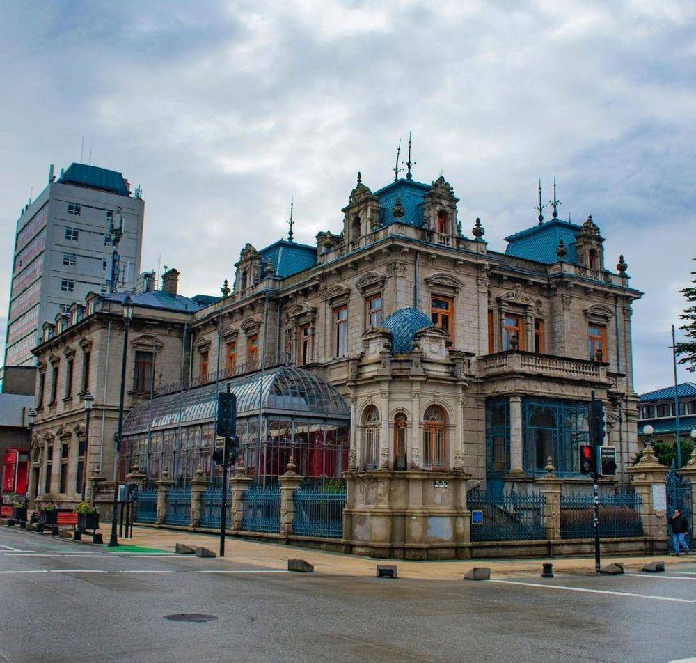 Palacio San Braun (instagram.com/letters_from.frank)