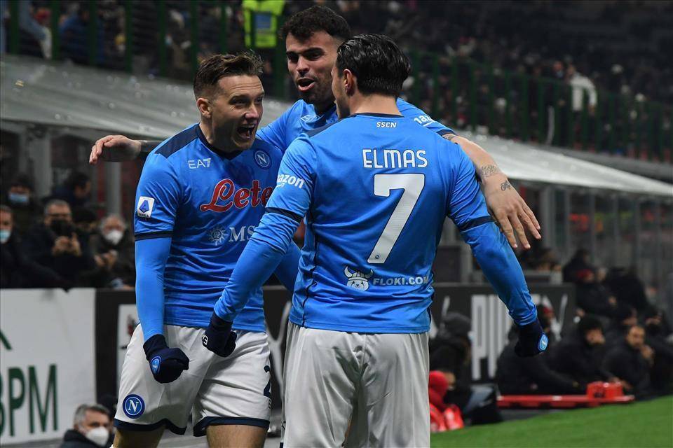 selebrasi pemain Napoli (sscnapoli.it)