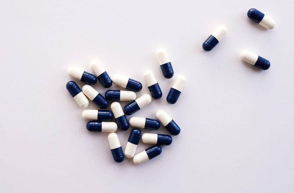 ilustrasi obat (pexels.com/Suzy Hazelwood)