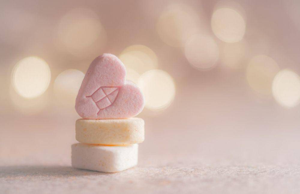 ilustrasi rose gummy (pexels.com/Ylanite Koppens)