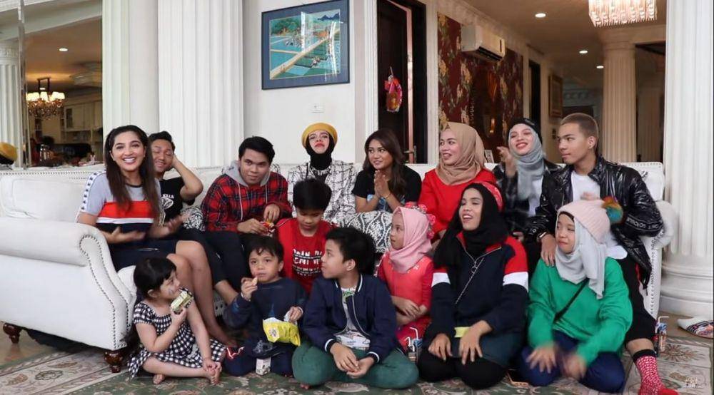 kedekatan Anang-Ashanty bareng besan (YouTube.com/The Hermansyah A6)