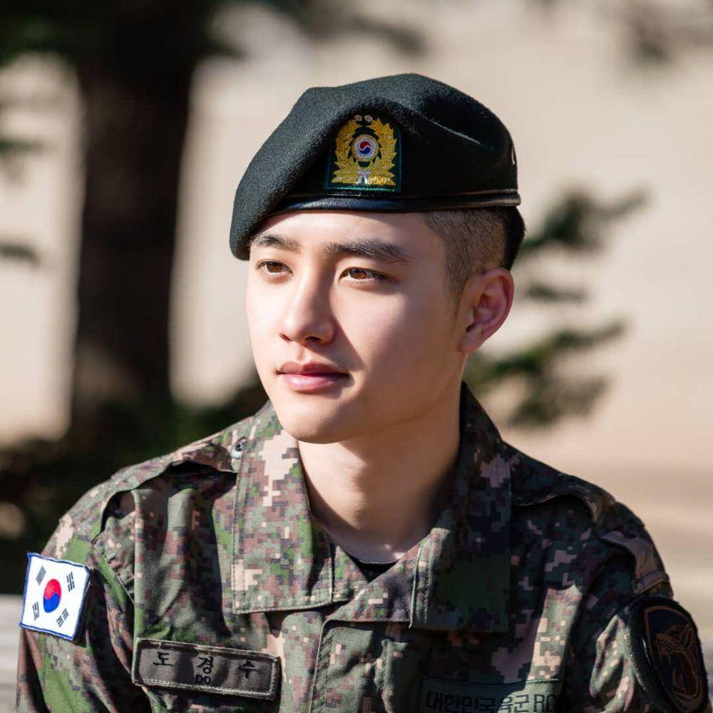 potret D.O. EXO (instagram.com/overdokyungsoo)