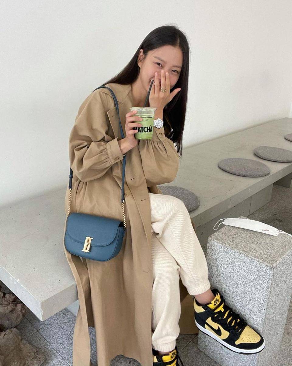 Style retro Go Min Si. (instagram.com/gominsi)