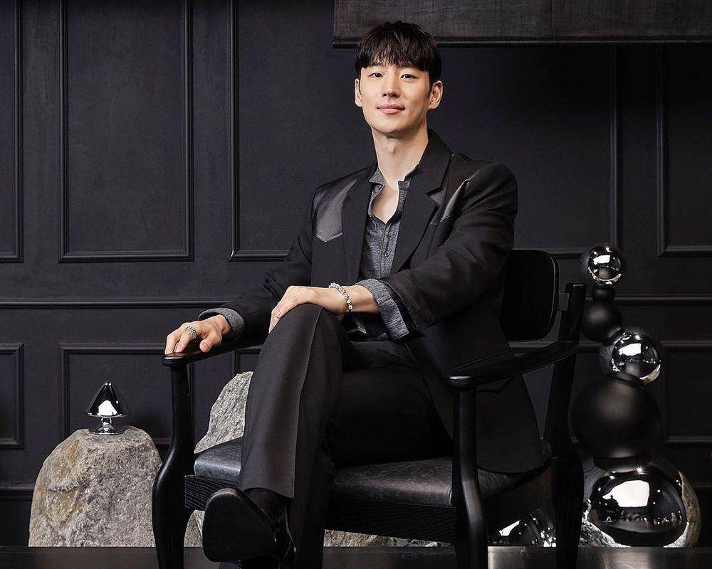 Lee Je Hoon (instagram.com/leejehoon_official)
