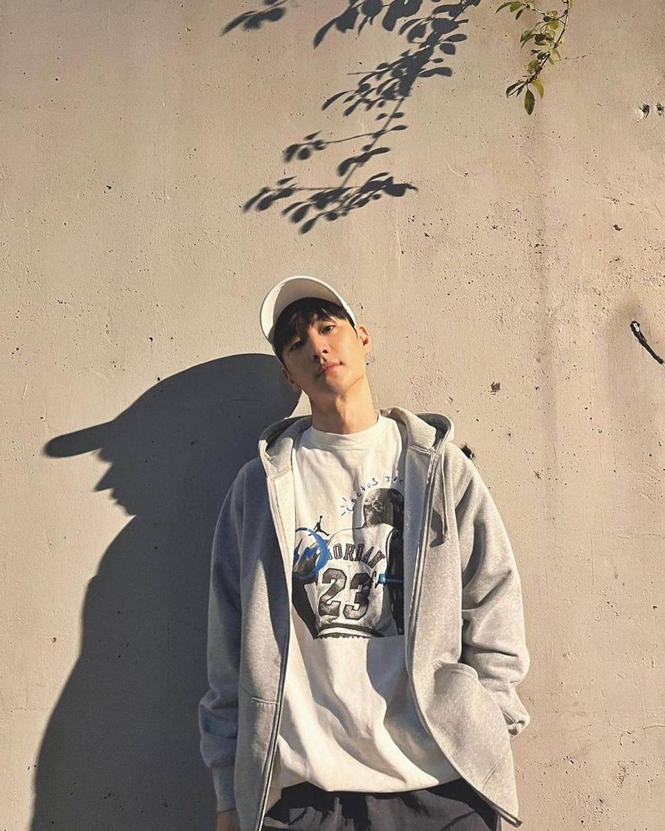 Lee Je Hoon (instagram.com/leejehoon_official)
