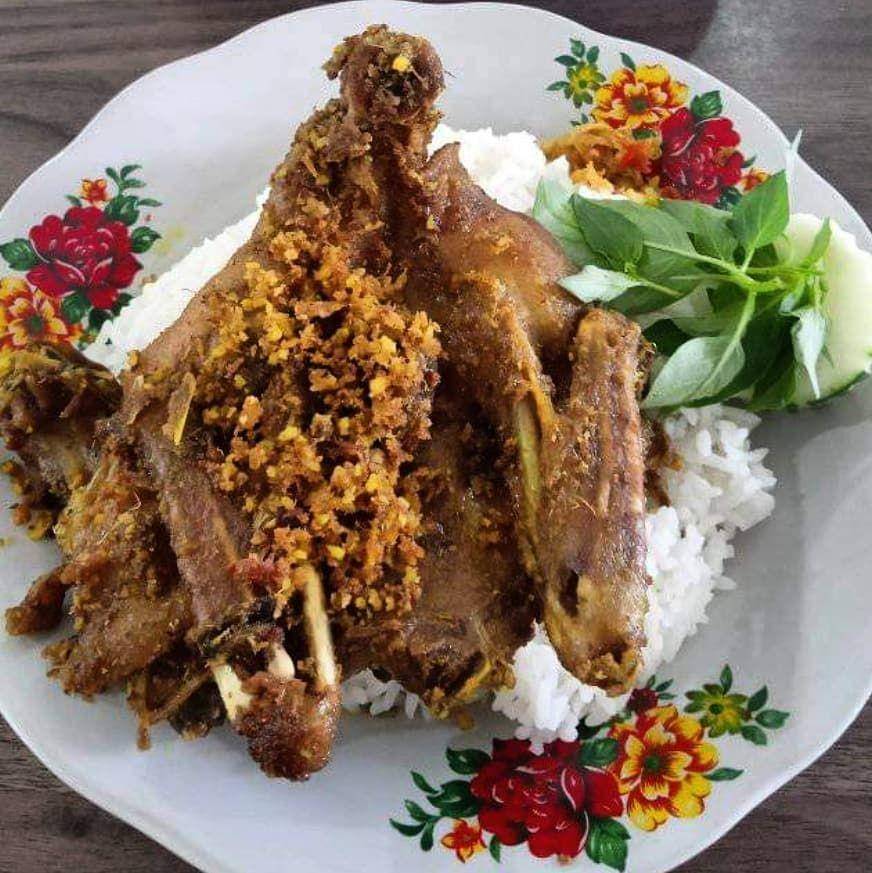 ilustrasi bebek goreng (instagram.com/matthewgilank)