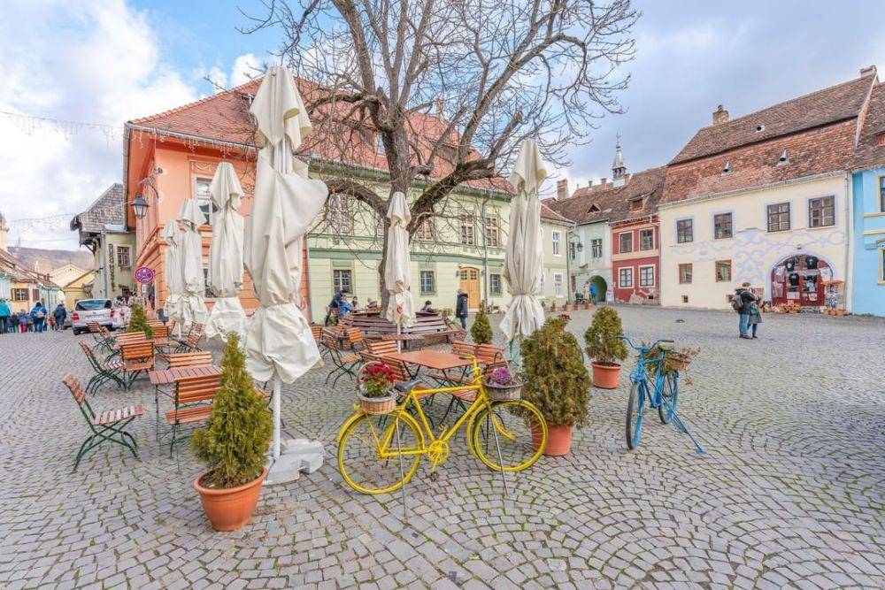 Kota Sighişoara, Romania (instagram.com/ovidiu_stefan_bv)