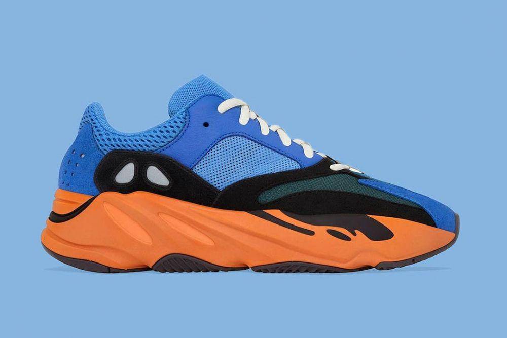 Ilustrasi sepatu yeezy (nicekicks.com)
