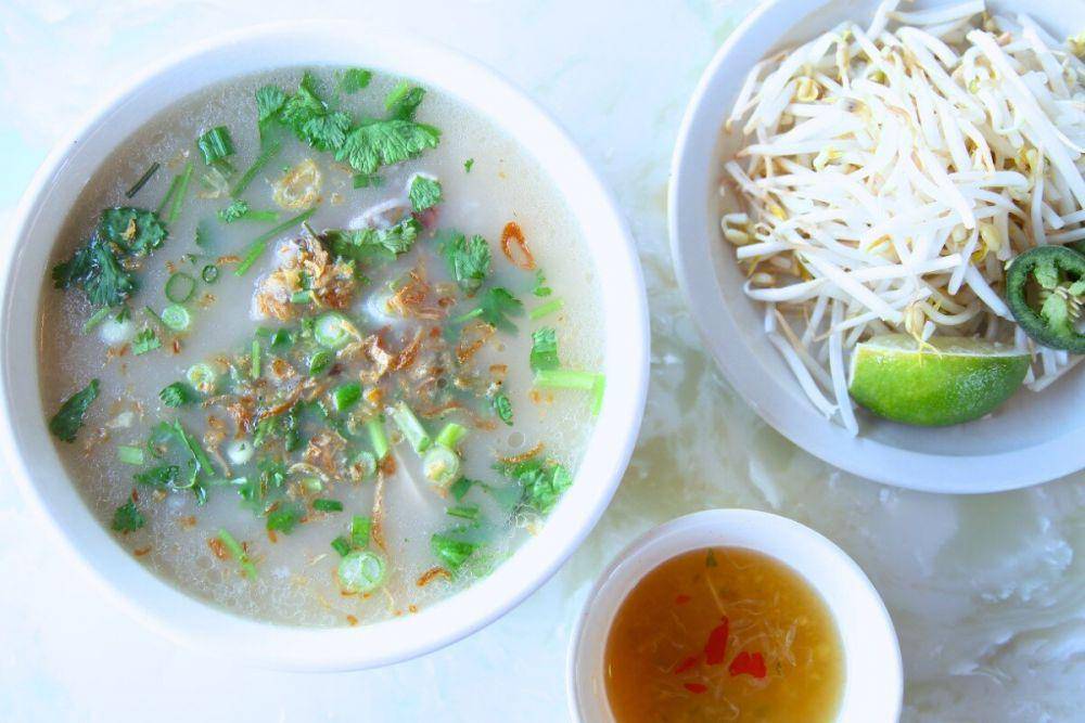 ilustrasi chao vit (tank-noodle.com)