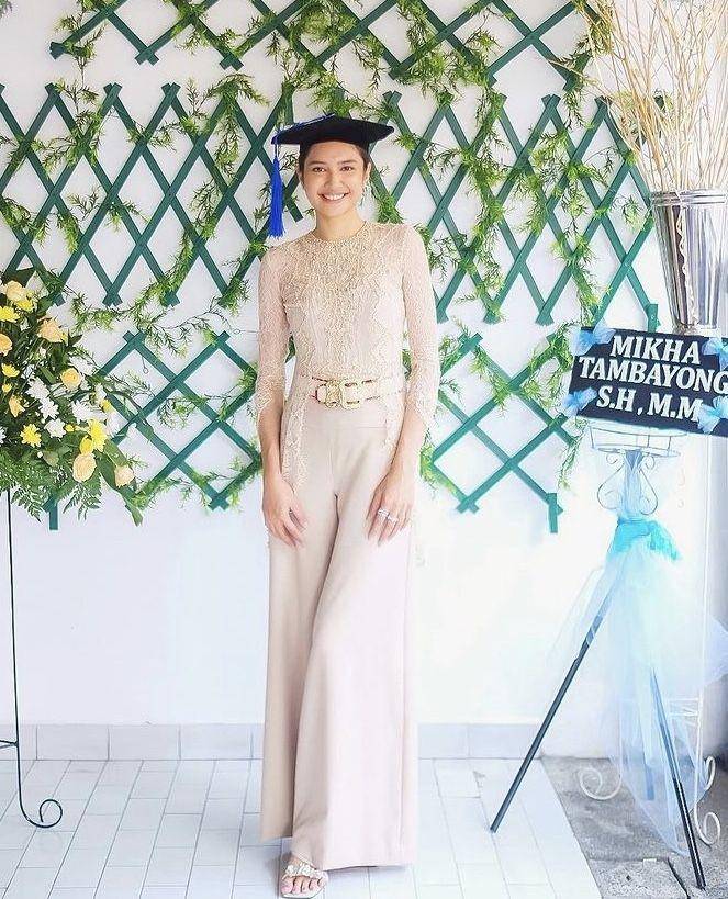 Wisuda2021 (Instagram.com/miktambayong)