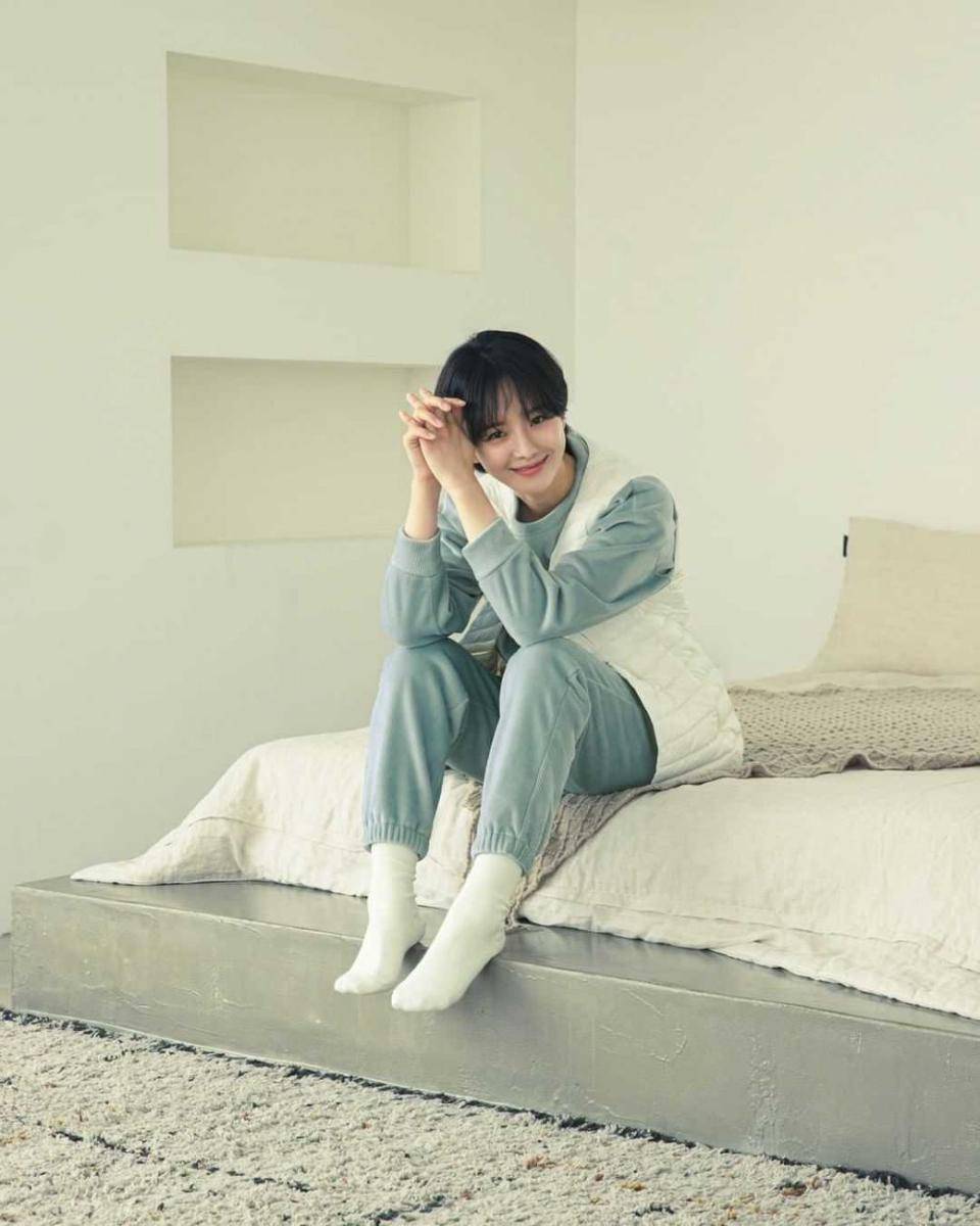 Park Gyu Young (instagram.com/pohlam_official)