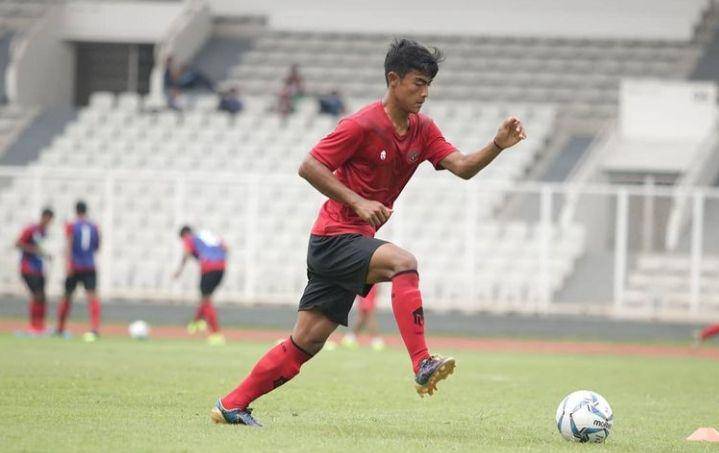 potret Pratama Arhan (@pratamaarhan8)